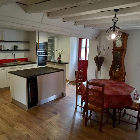 Saint-Fraimbault-de-Prieres Chez Jojo A St Fraimbault 빌라 외부 사진